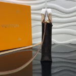Louis Vuitton Petit Sac Plat M69442 Brown